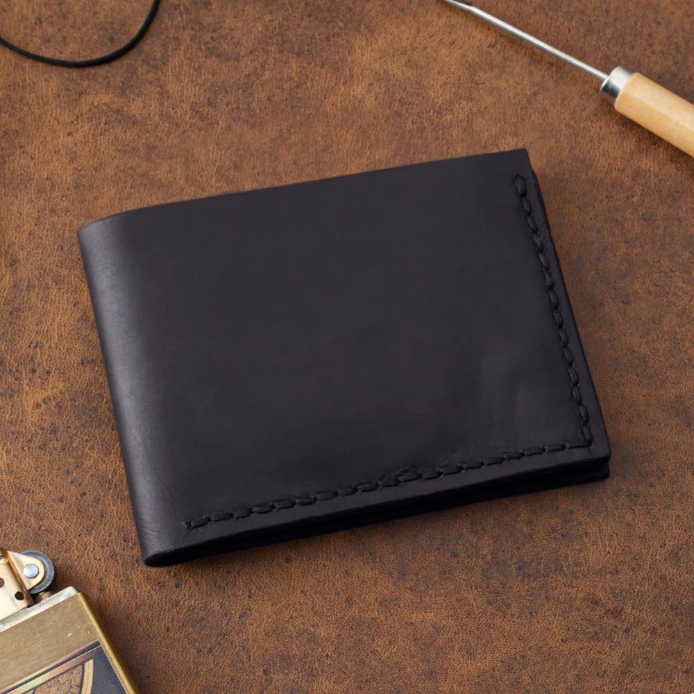 Leather woilet