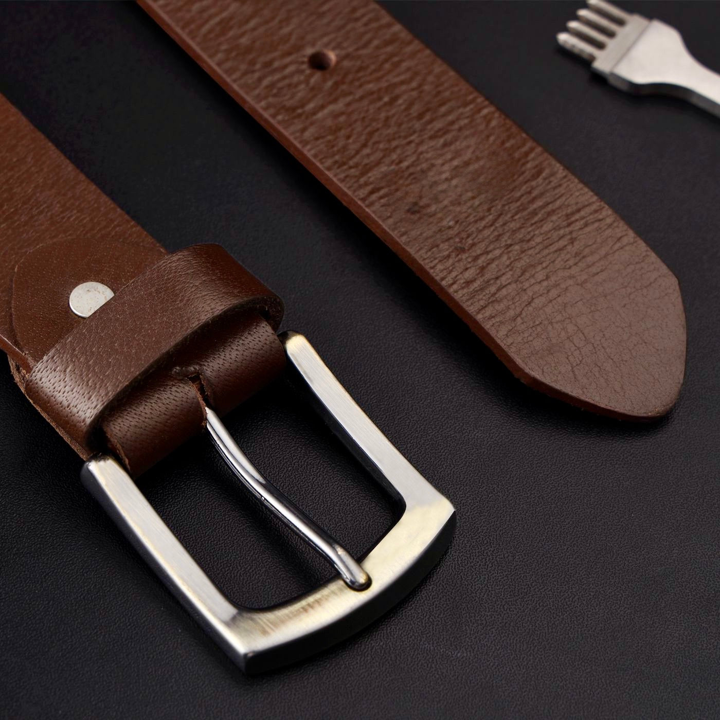 Cow leather belt