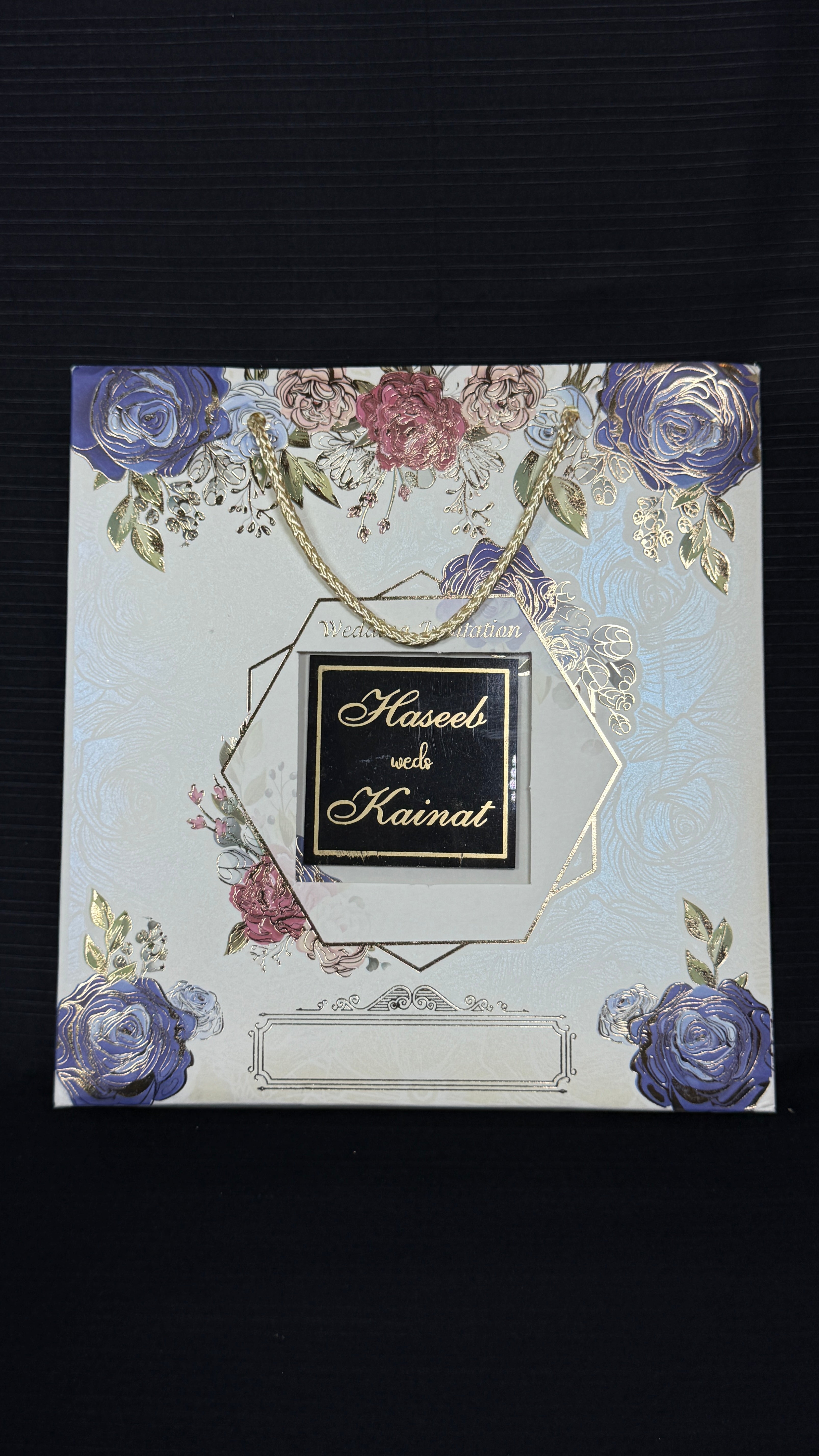 Floral invitation sweet box