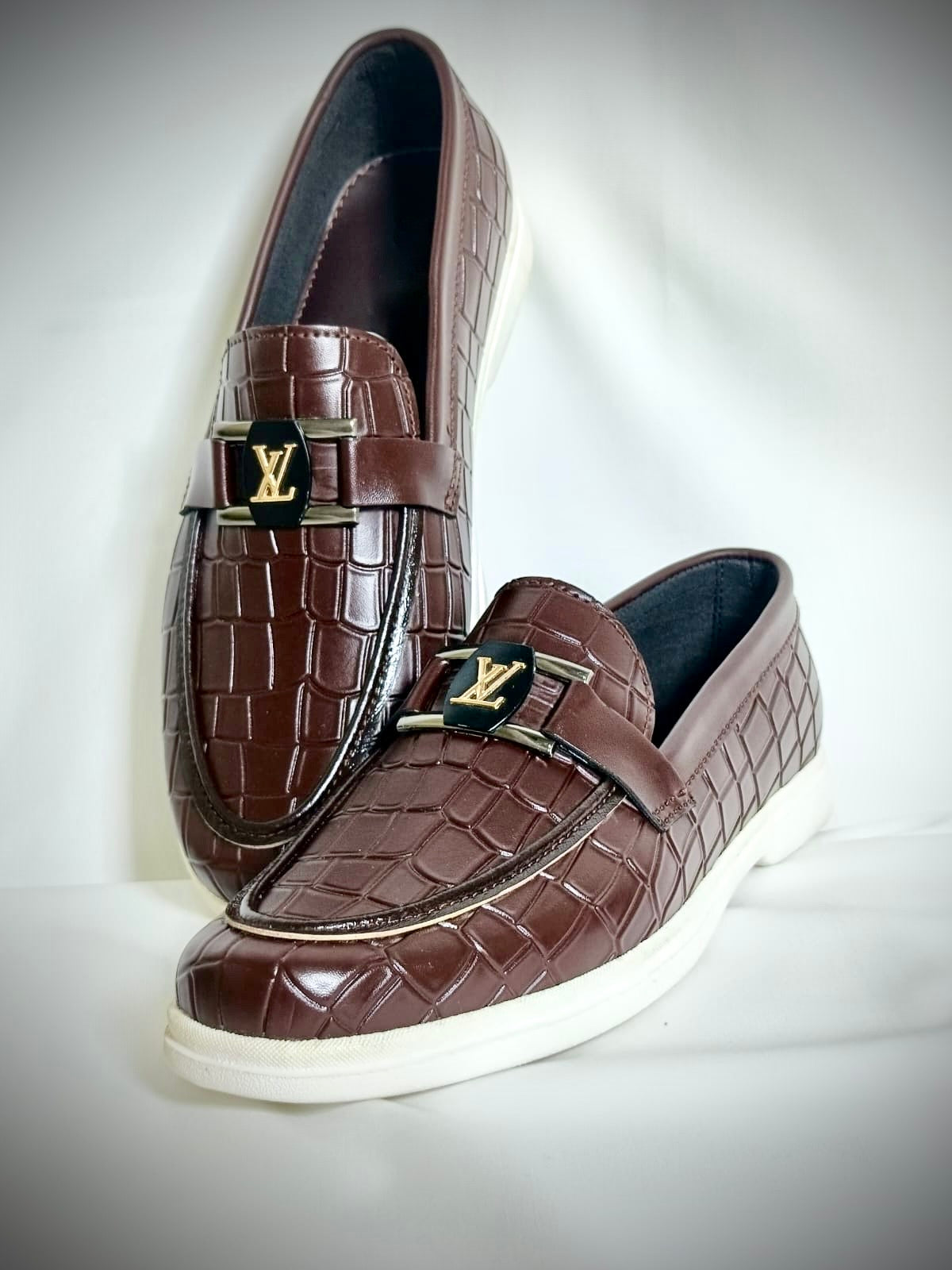Crocodile leather shoes