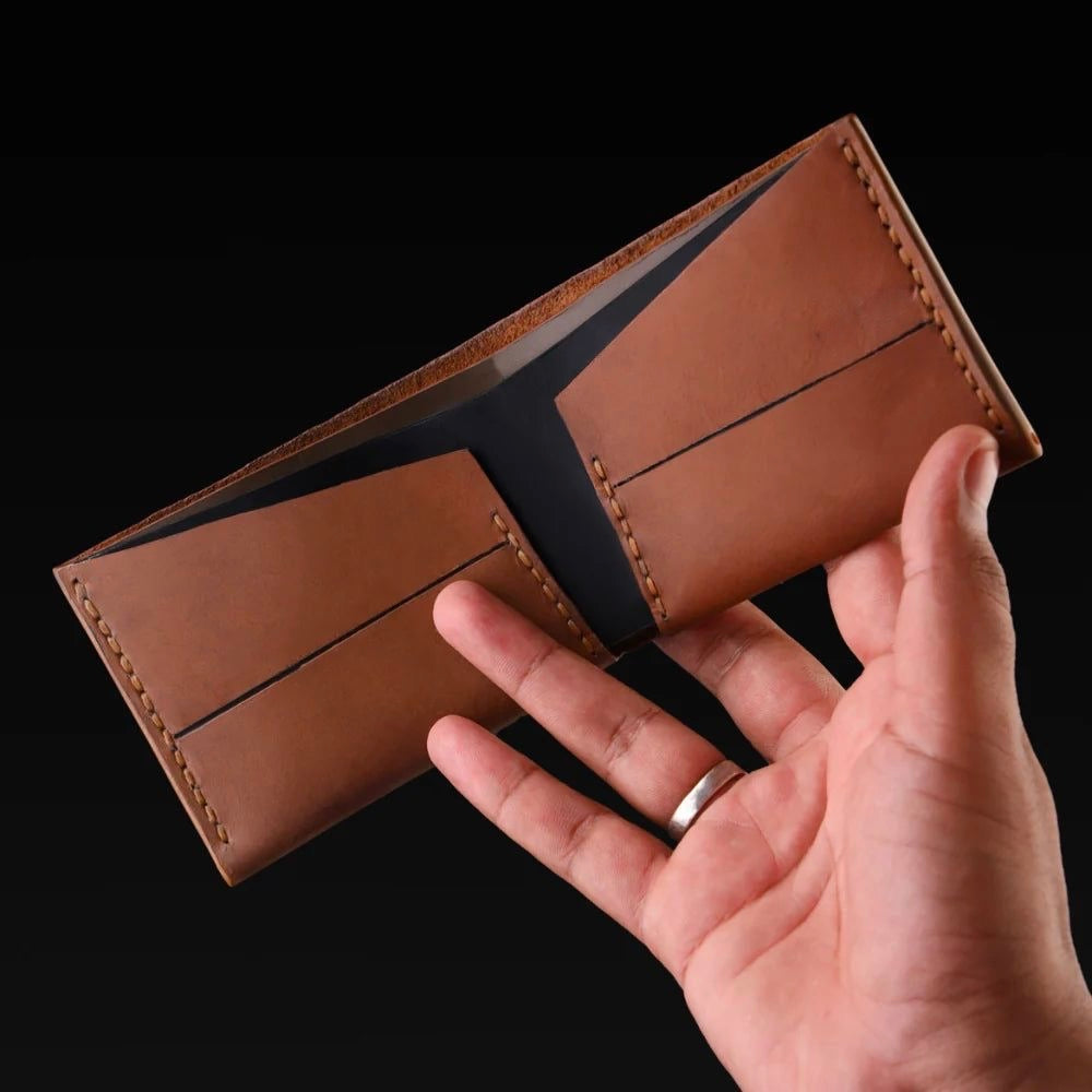 Leather woilet with unique style