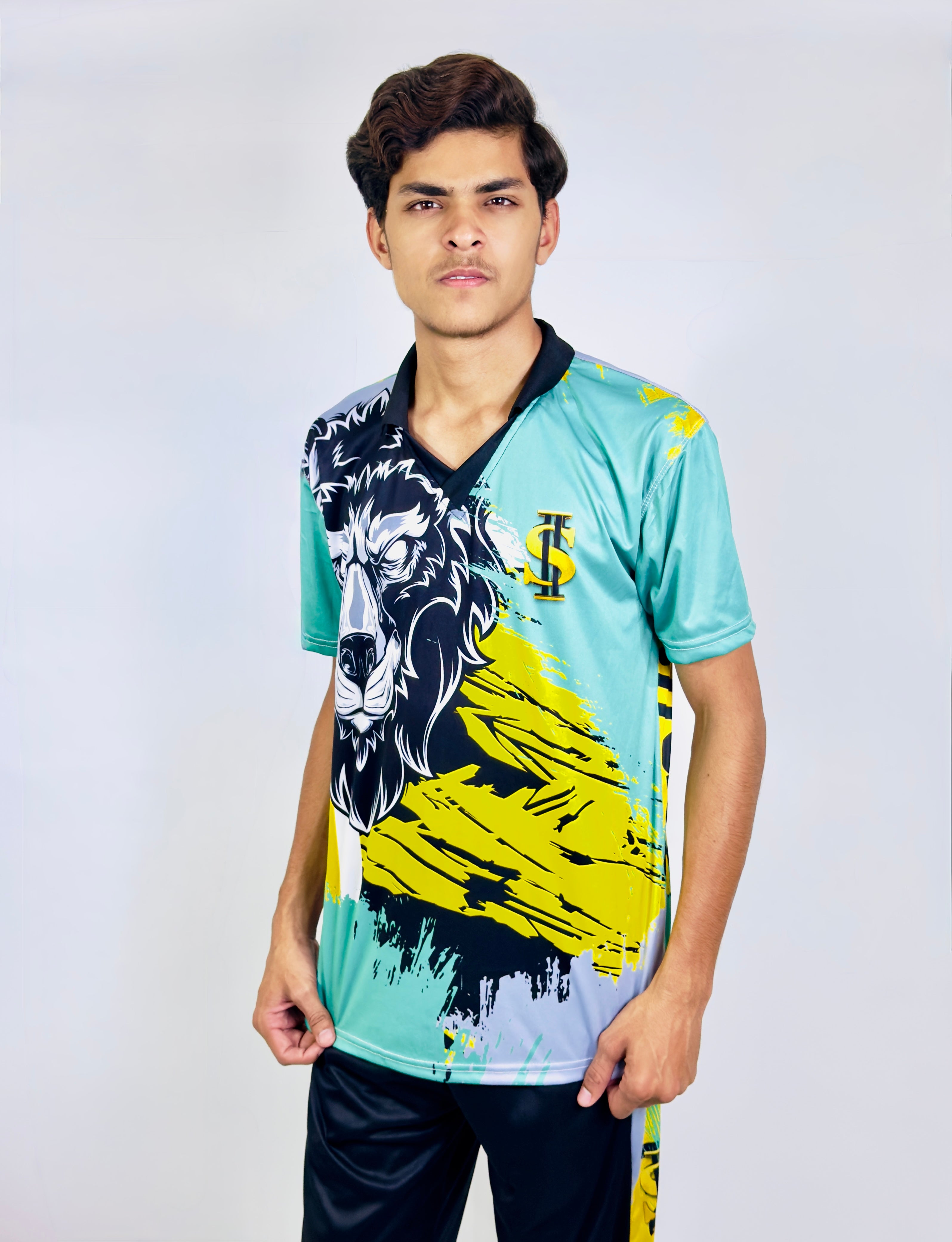 Cricket sports kit shirt and trousers